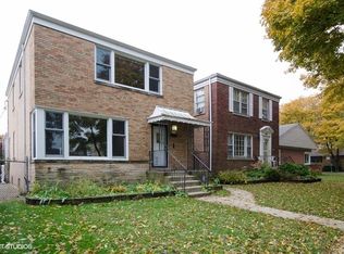 3047 W Jerome St, Chicago, IL 60645