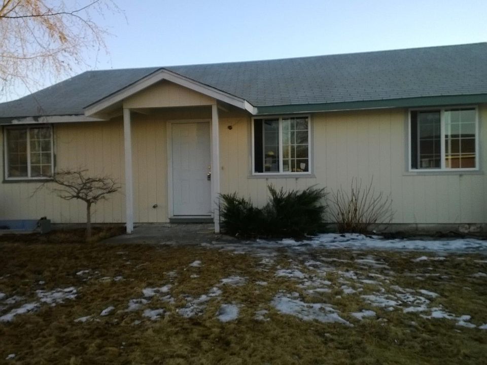 1st image of 1176 S Grand Dr