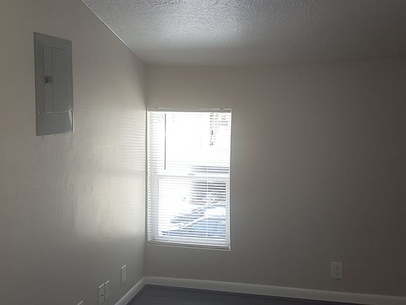 5th image of 318 S 600 E APT 3