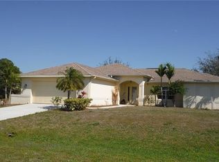 515 SW 26th Ave, Cape Coral, FL 33991
