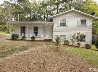 402 Hillcrest Rd, Apex, NC 27502