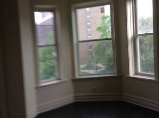 2850 E 91st St APT 3, Chicago, IL 60617