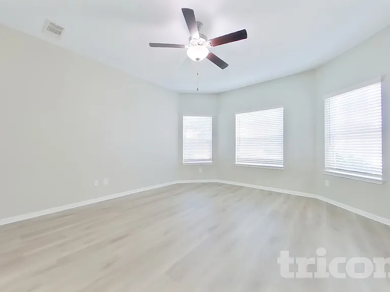 640 Totem Trail Dr — Photo 8