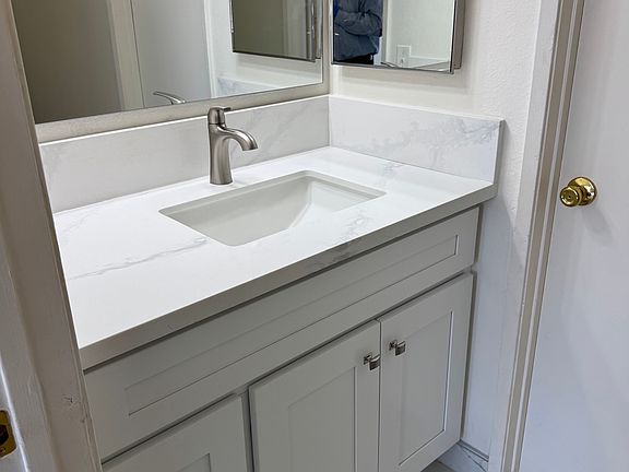 5th image of 2021 S Campus Ave APT F
