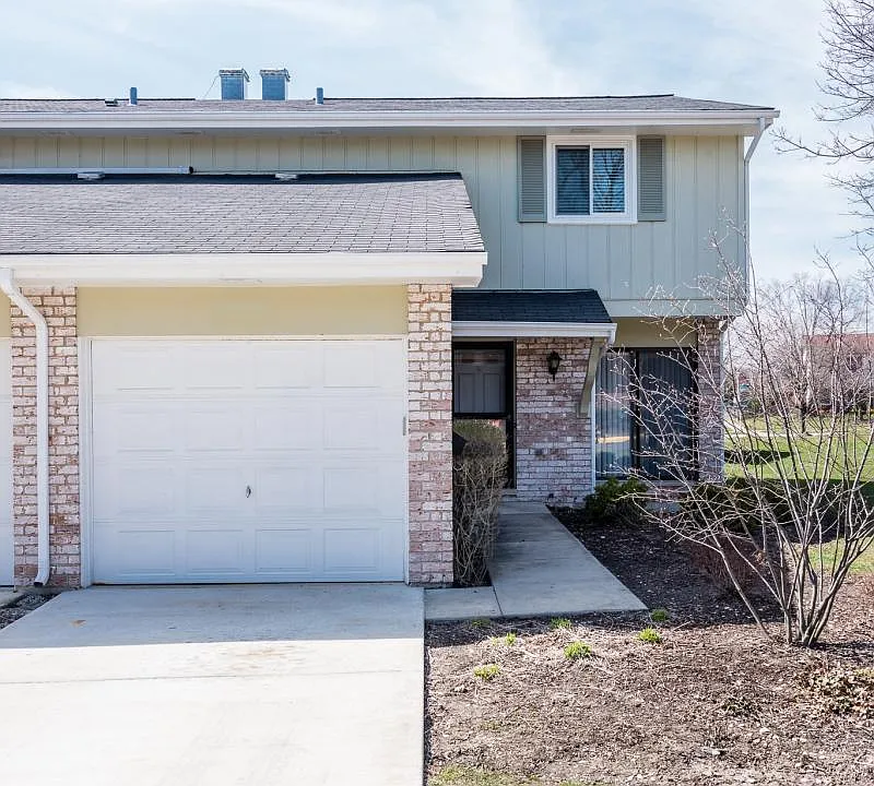 853 Heatherbrook Ct