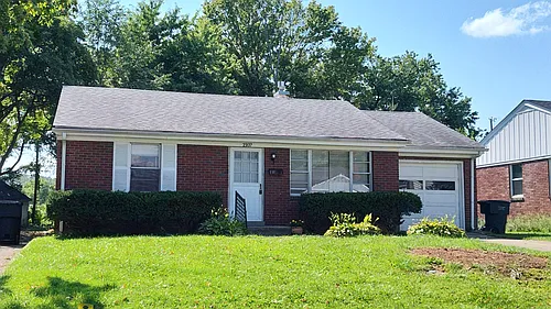 2107 Gary Dr Photo 1