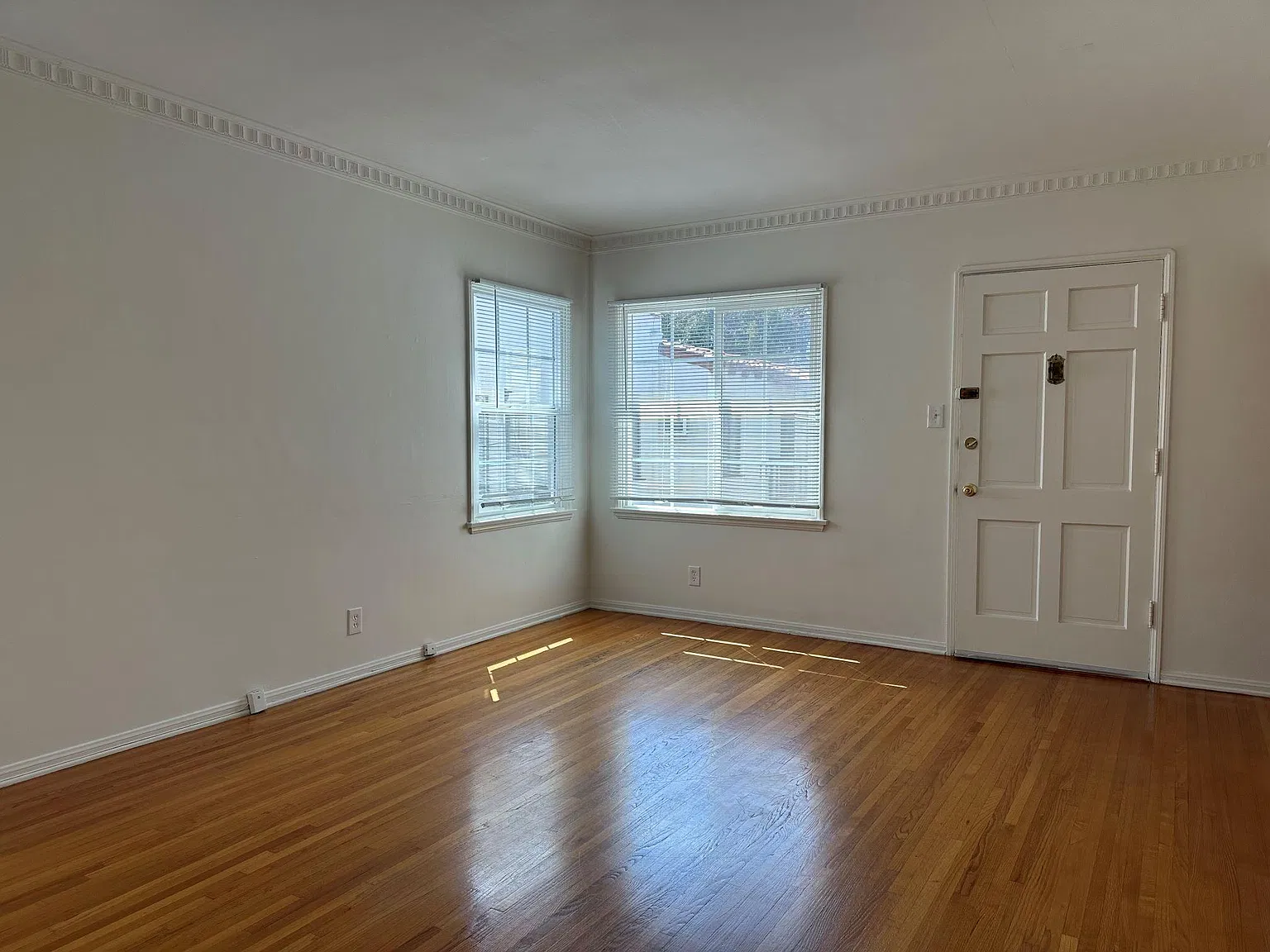 1 bed, 650 sqft, $1,995 — Photo 4