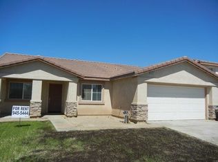 45417 Robinson Dr, Lancaster, CA 93535