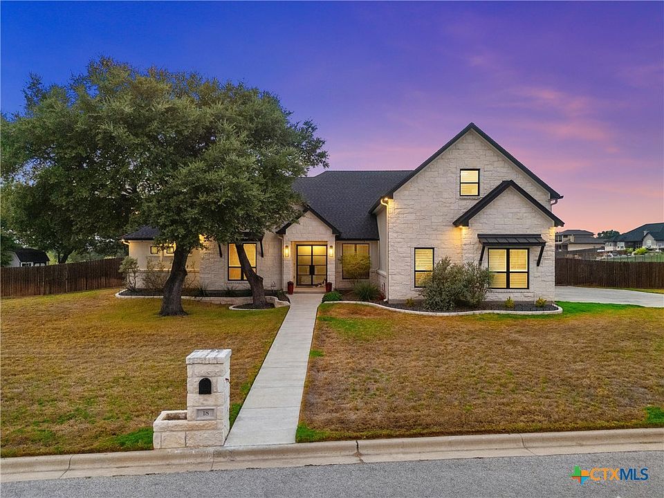 1st image of 18 Cedro Cir