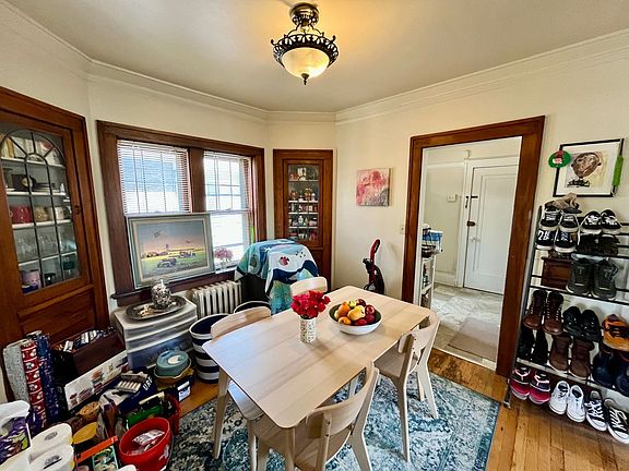 5th image of 1800-1808 E Olive St #2