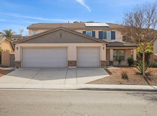 23661 Canyon Heights Dr, Canyon Lake, CA 92587