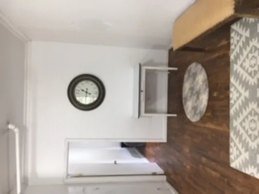 Rented by Susan Finkel, LREB | media 24