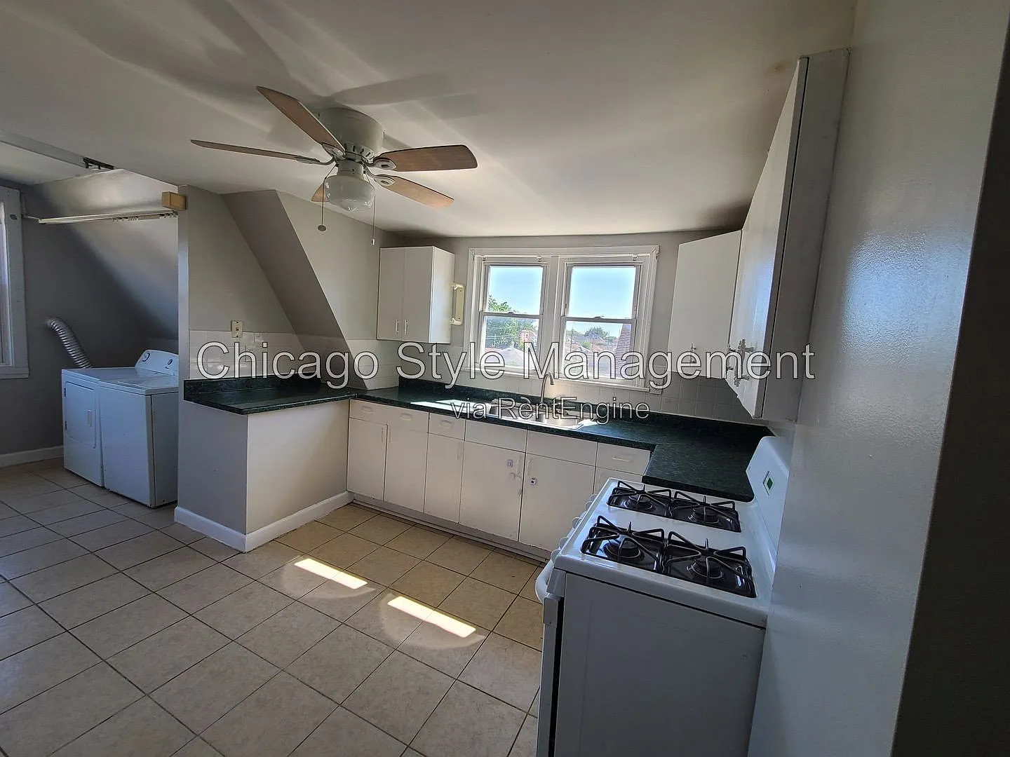 2 bed, 1.0 bath, $1,375 — Photo 3