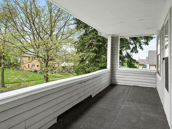 3rd image of 10413 Mount Auburn Ave #B
