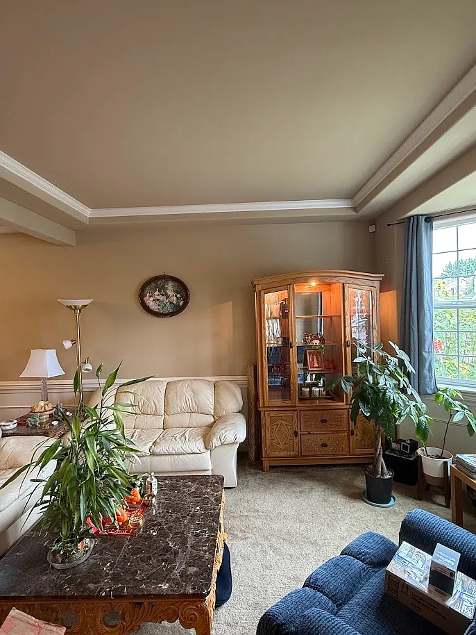 4 bed, 2730 sqft, $3,999 — Photo 3