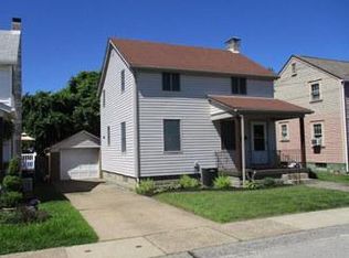 961 Roselawn St, Ambridge, PA 15003