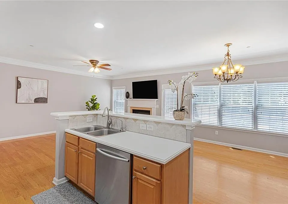 132 Wetherbrooke Ln #3