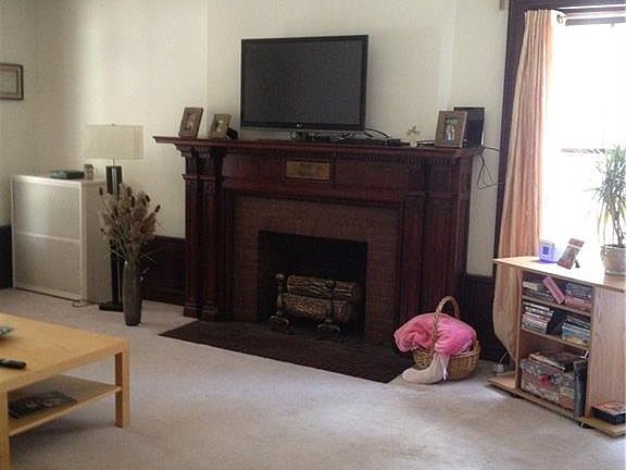 5th image of 515 Richmond Ave