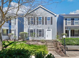 983 Symphony Dr, Aurora, IL 60504