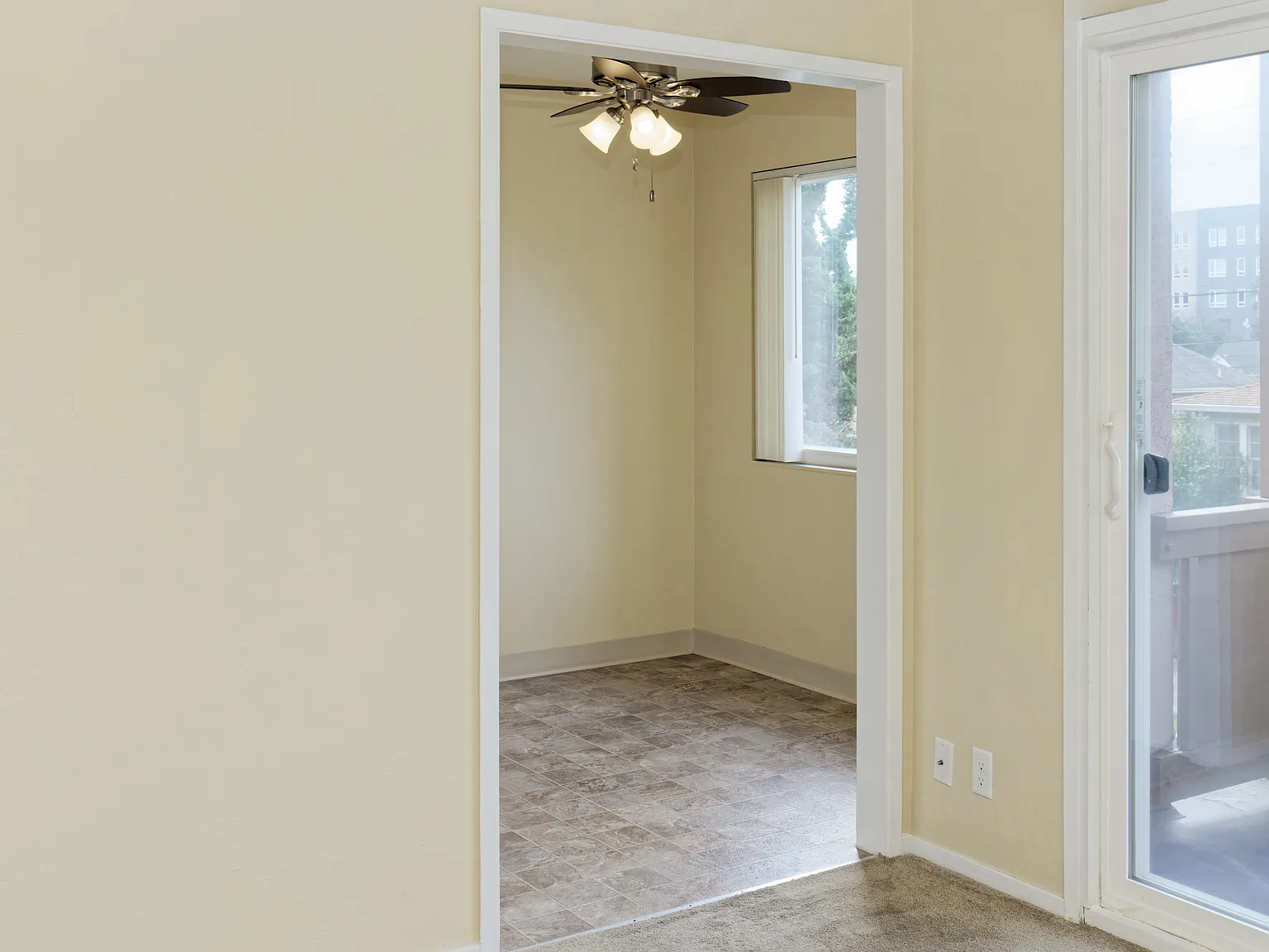 206 Chumalia St — Photo 3