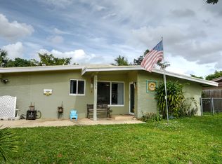 5151 SW 6th St, Margate, FL 33068