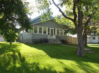 269 2nd St SW, Forman, ND 58032