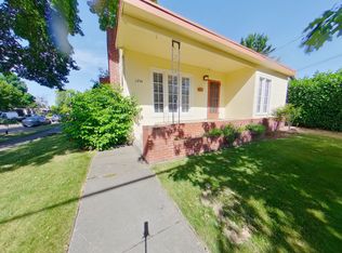 1394 Ferry St, Eugene, OR 97401