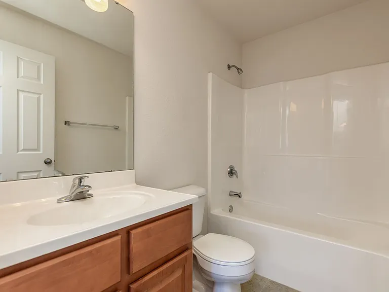 1770 Lexington Pl — Photo 19