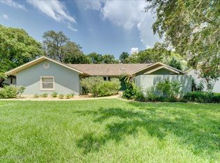 5230 Sandra Dr, Weeki Wachee, FL 34607