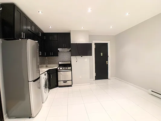 Rented by Premier One Realty LLC | media 5