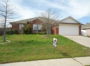 120 Adams Dr, Crowley, TX 76036