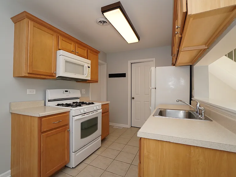 223 Harvest Ct — Photo 5