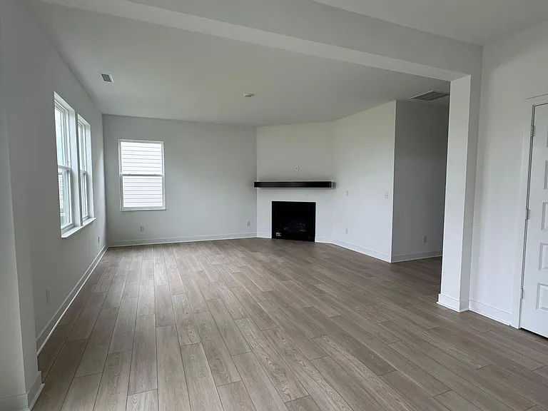 8310 Grand Appaloosa Way — Photo 4