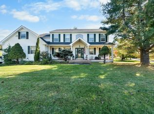 38 Bailey Park Dr, Augusta, NJ 07822