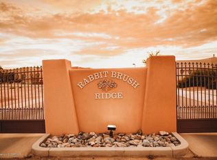 2800 Brittlebush Dr, Farmington, NM 87402