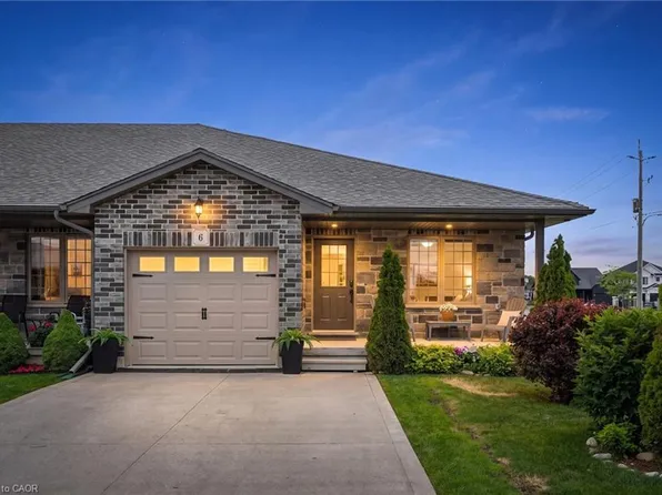 74 Edison St #6, Saint Marys, ON N4X 0A9