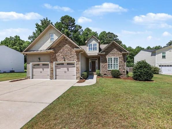 143 Fawnbrook Dr, Four Oaks, NC 27524