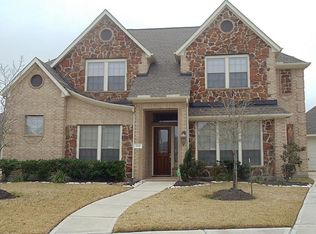111 Lake Bridge Ln, League City, TX 77573