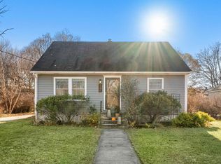 166 Varney St, Manchester, NH 03102