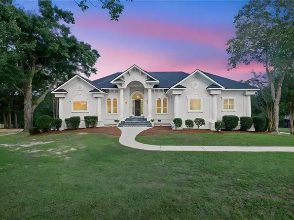 2640 Meadow Lake Rd, Semmes, AL 36575