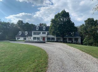 2431 Brant Ln, Sewickley, PA