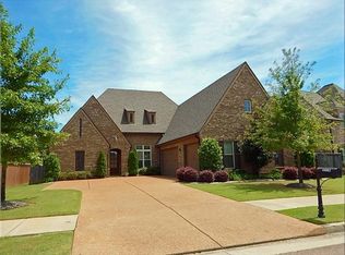 10082 Carly Dr, Lakeland, TN 38002
