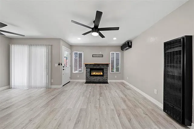 1152-54 Pacific Beach Dr #1154-3 — Photo 8