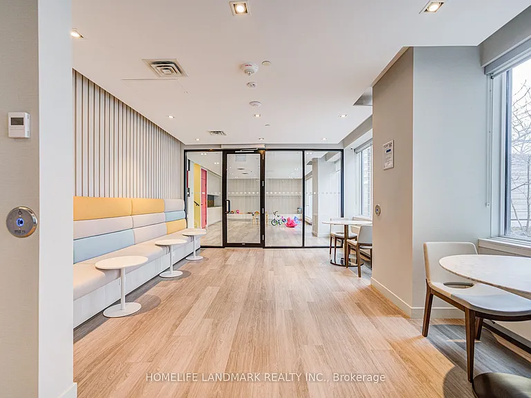 4065 Confederation Pkwy #3901 — Photo 36