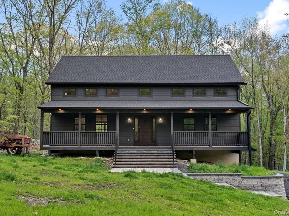 660 S Plank Road, Newburgh, NY 12550