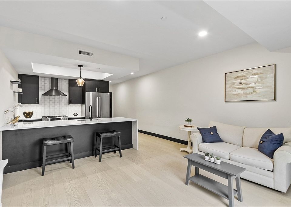 1st image of 395 Alewife Brook Pkwy #2C