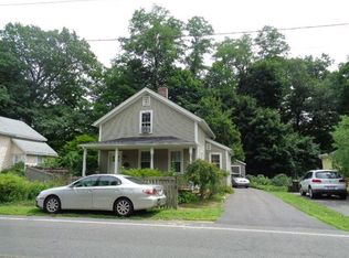 278 Riverside Dr, Northampton, MA 01062