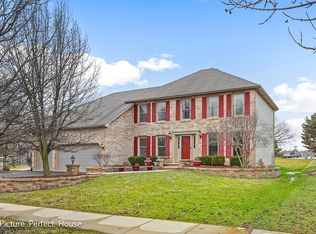 2163 Yellowstar Ln, Naperville, IL 60564