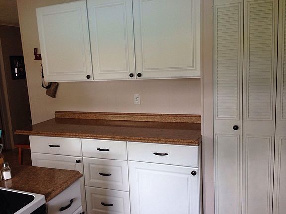 5th image of 2823 Barnie Ln