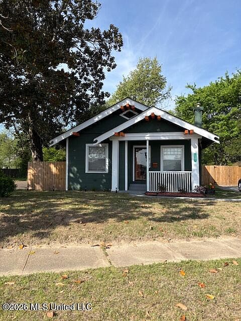 1st image of 1303 Riverside Ave